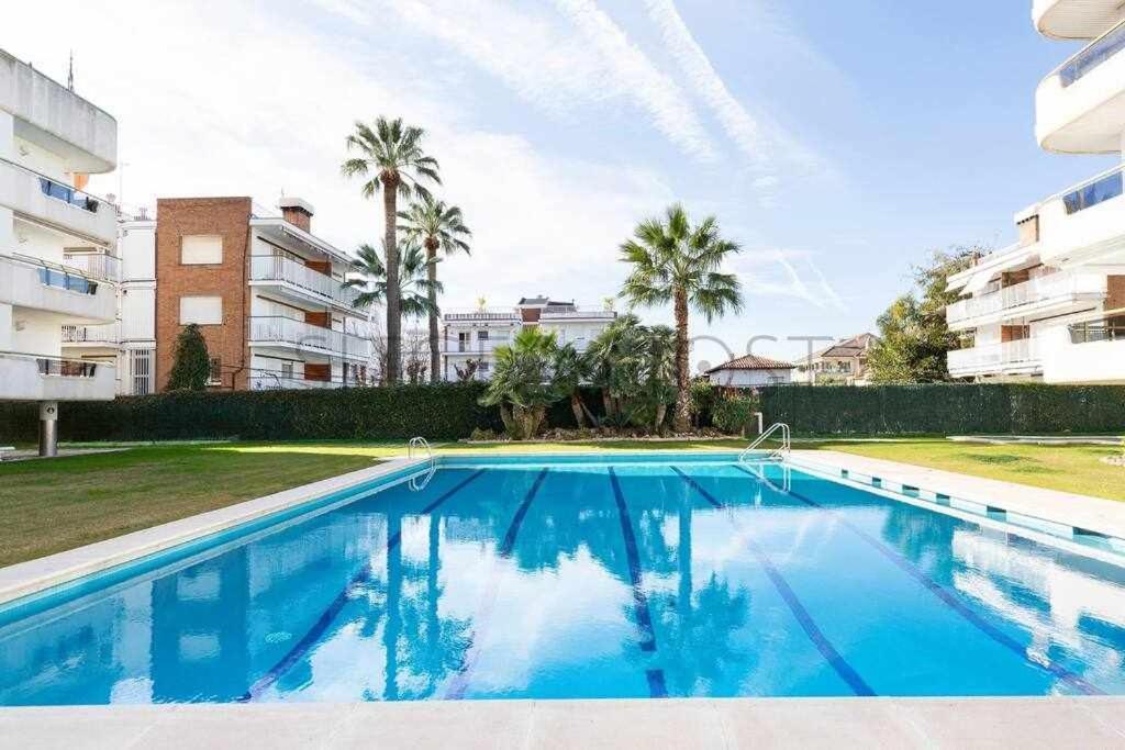 Sitges Arena Dos Piscinas Frente Al Mar Apartment Exterior foto